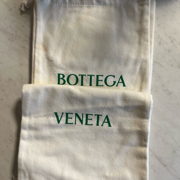 Dust bags BOTTEGA VENETA. Very good conditions - Picture 4 of 4
